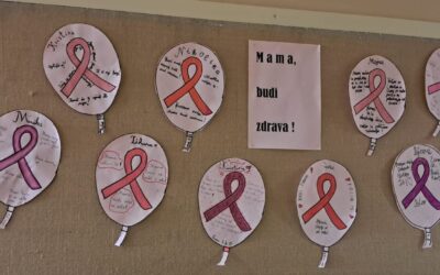 UČENICI 5. B OBILJEŽILI RUŽIČASTI LISTOPAD