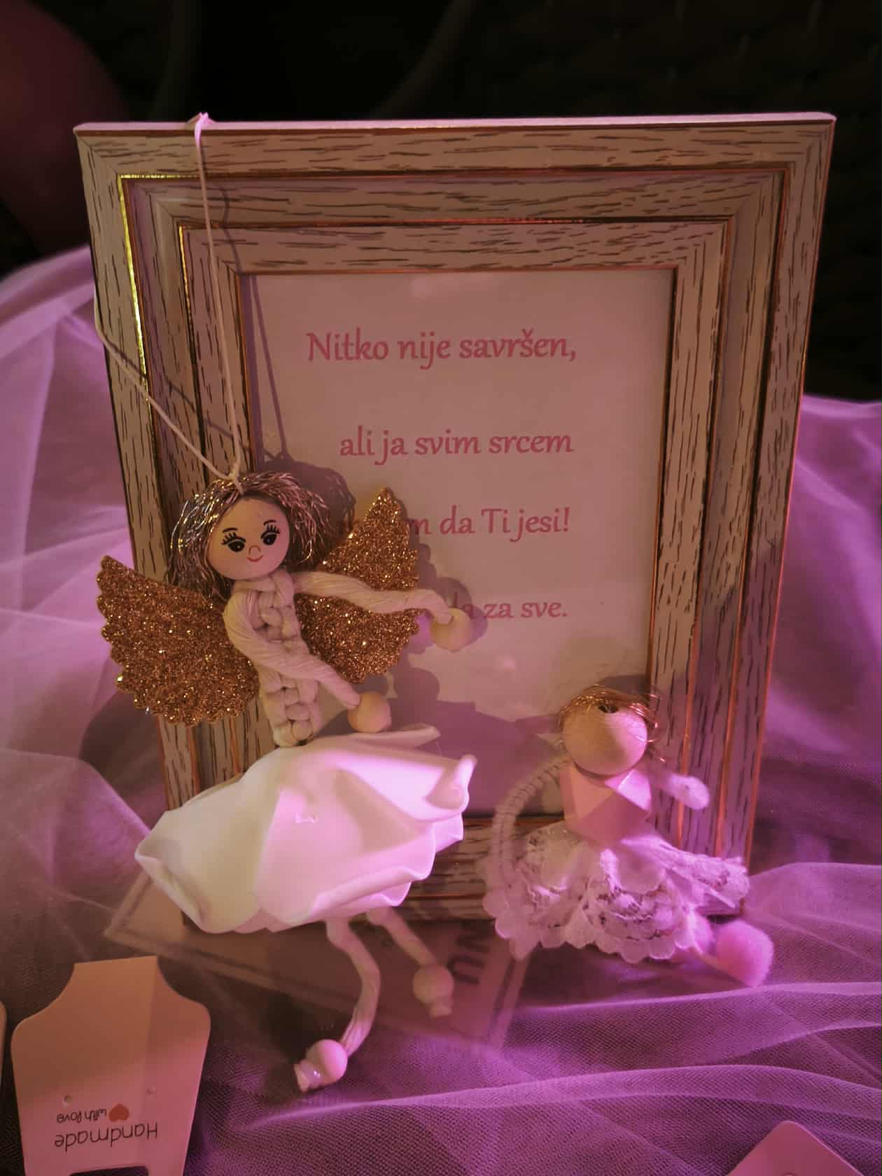 09760bd1-4db6-43ae-bd0d-8e6167fd6038