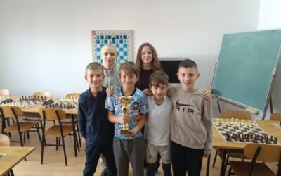 Učenici osvojili 1. mjesto na Županijskom natjecanju u šahu!